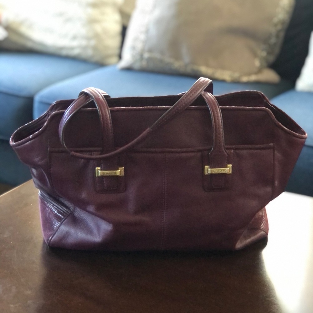 Coach Handbag - Picture 2 of 7